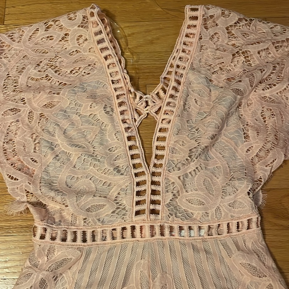 Romper - Picture 2 of 4